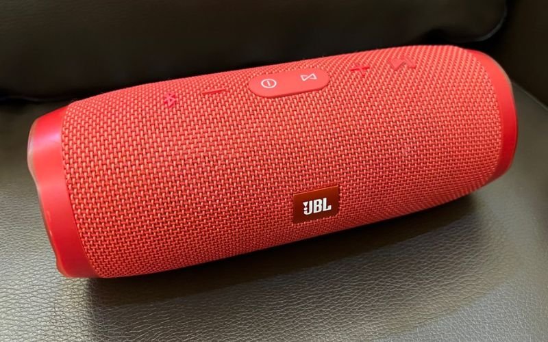Phụ Kiện Vàng Audio – Loa, Tai nghe, Phụ Kiện & Đồ Chơi Công Nghệ Cao Cấp