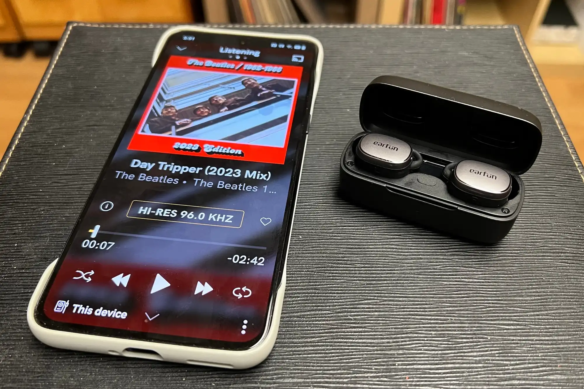 Tai nghe chống ồn EarFun Free Pro 3 Tai nghe chống ồn EarFun Free Pro 3