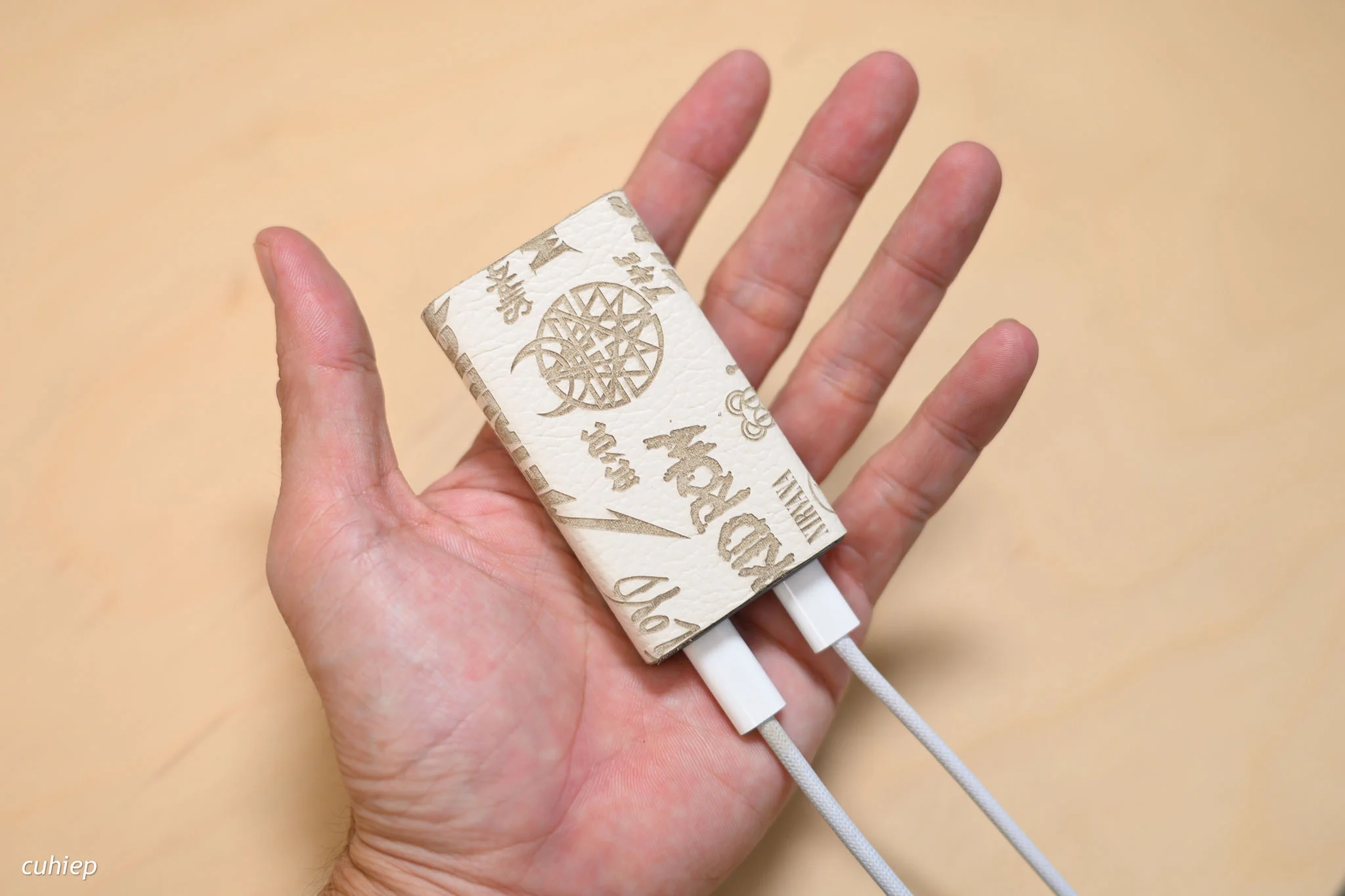 Phụ Kiện Vàng Audio – Loa, Tai nghe, Phụ Kiện & Đồ Chơi Công Nghệ Cao Cấp