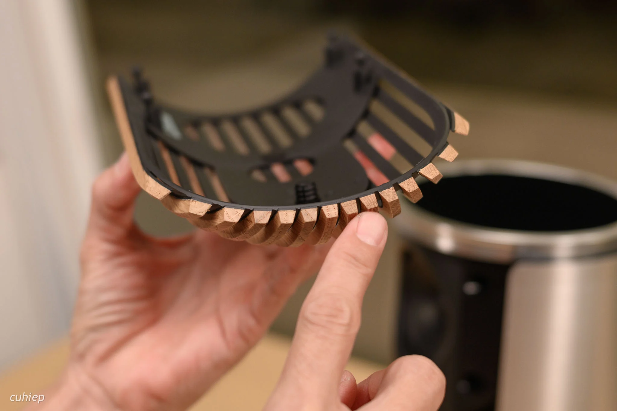 Phụ Kiện Vàng Audio – Loa, Tai nghe, Phụ Kiện & Đồ Chơi Công Nghệ Cao Cấp